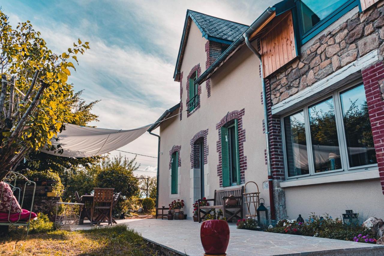 Les Jardins De Nanine Bed & Breakfast Lapleau Екстериор снимка