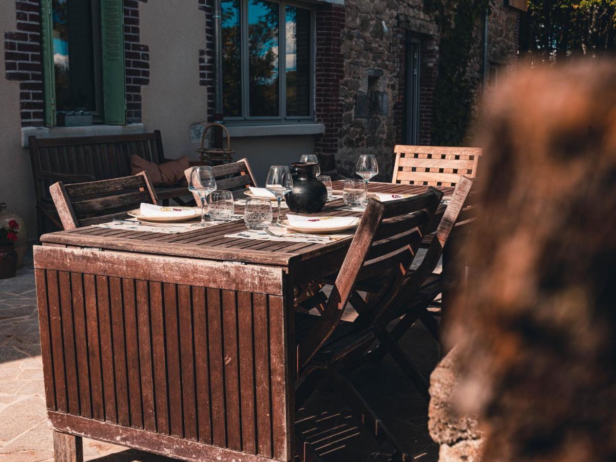 Les Jardins De Nanine Bed & Breakfast Lapleau Екстериор снимка